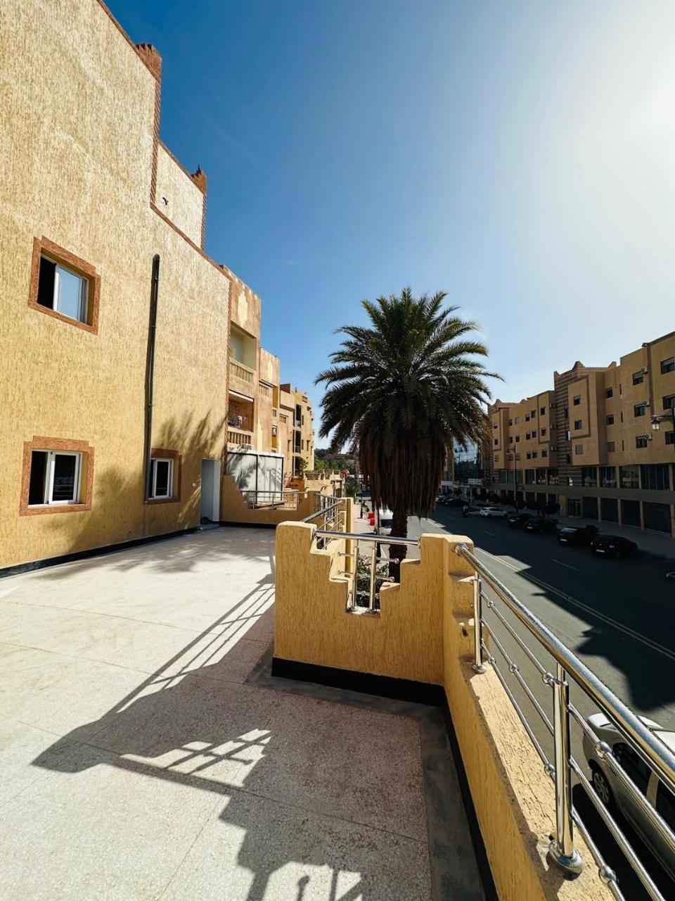 Appartement City Center 瓦尔扎扎特 外观 照片
