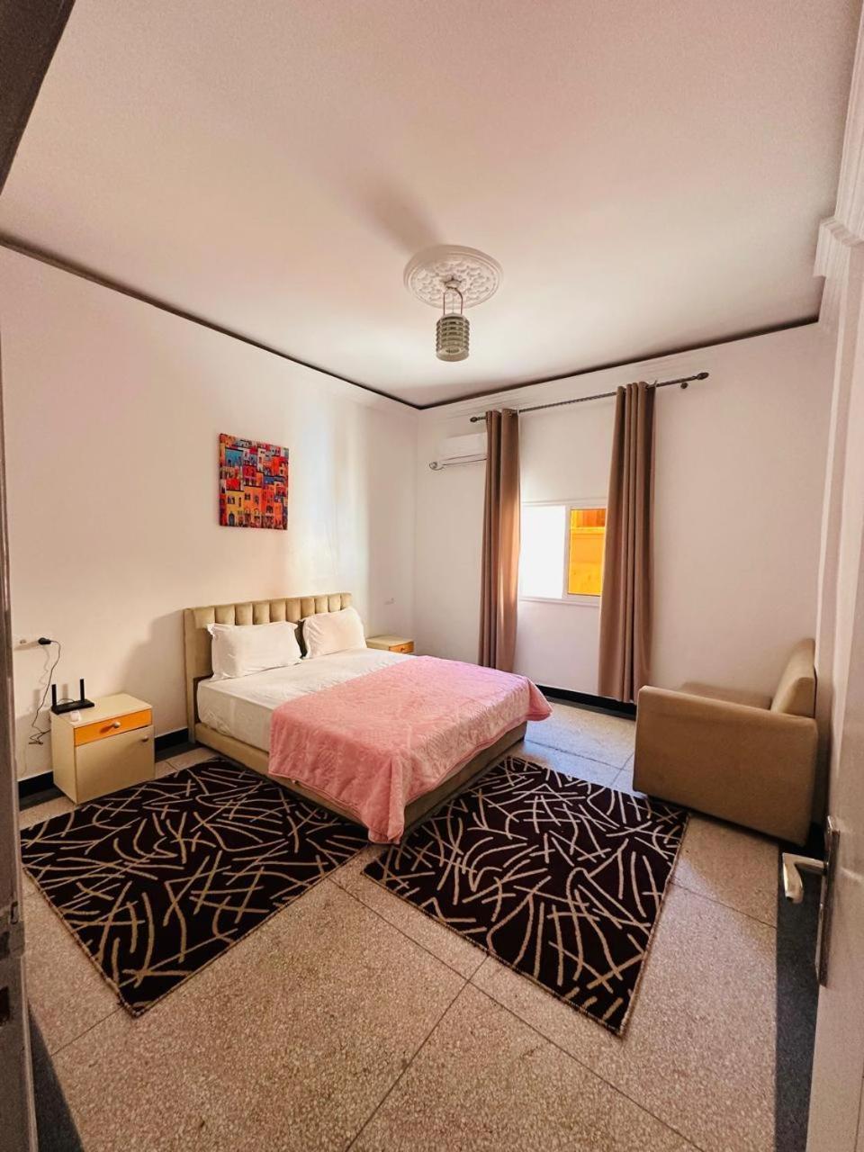 Appartement City Center 瓦尔扎扎特 外观 照片
